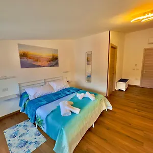 Casa Del Mare Pensión Bosa